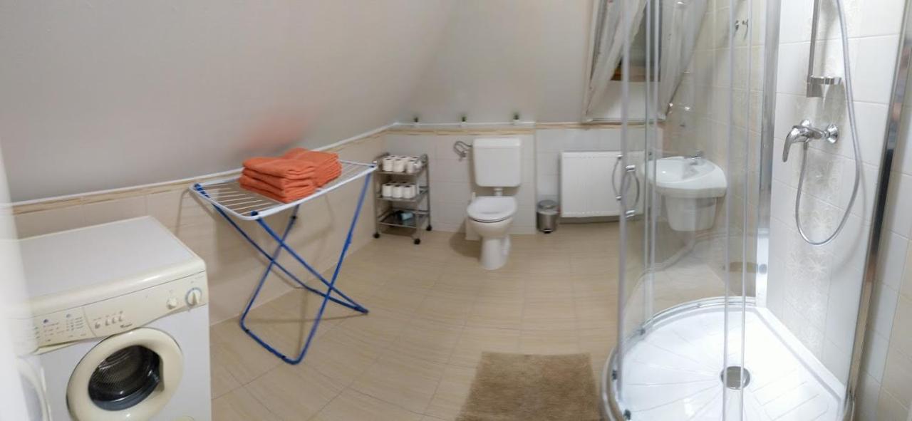 Foeveny Apartman Balatonudvari Esterno foto